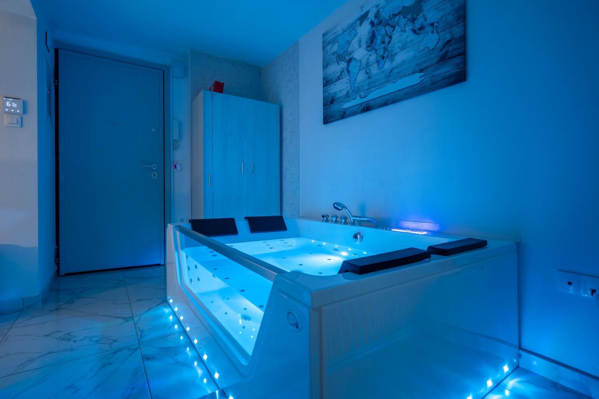 Premium Jacuzzi Suite At The City Center, By Aqua Platinum Thessalonique Extérieur photo
