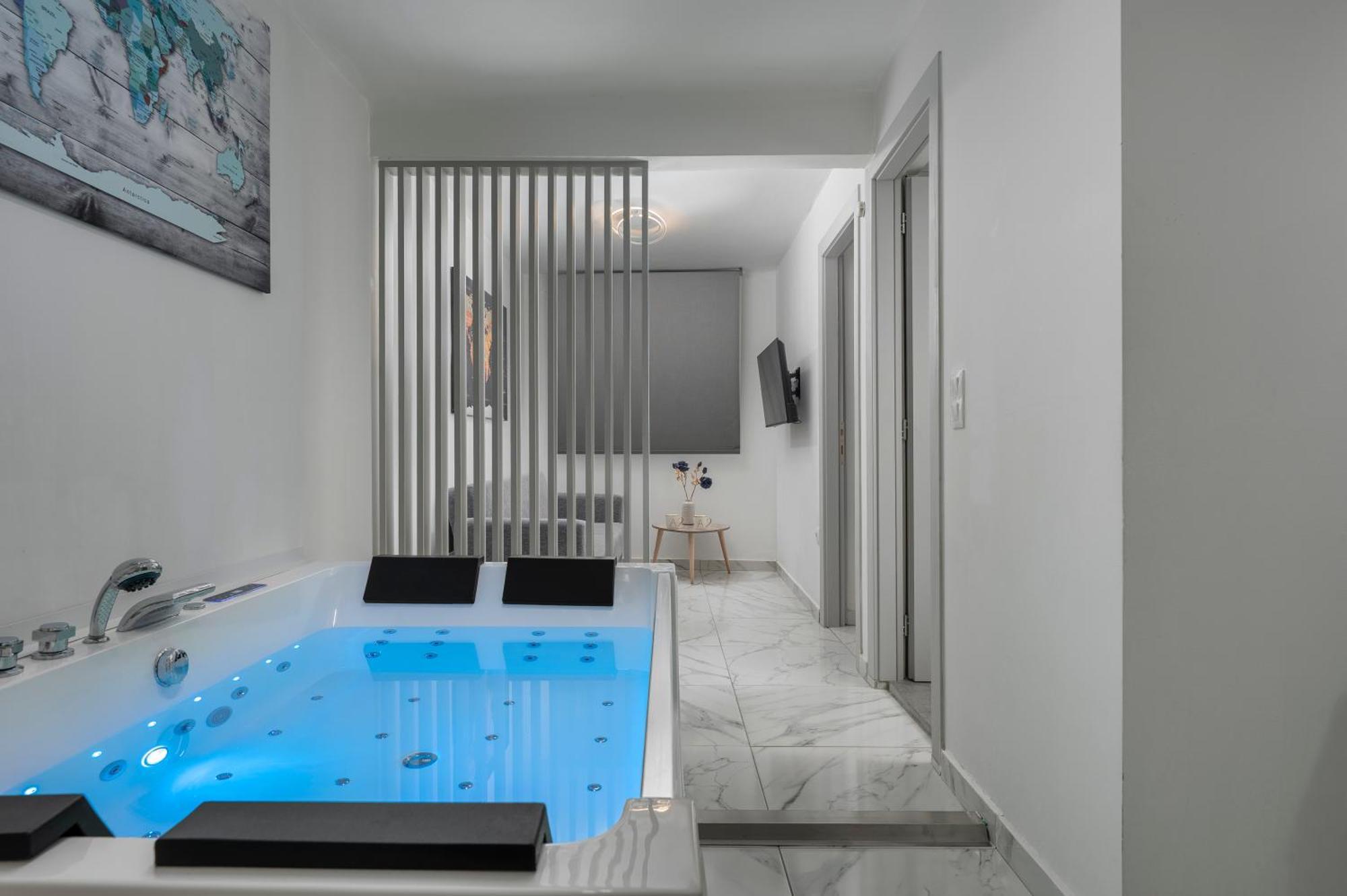 Premium Jacuzzi Suite At The City Center, By Aqua Platinum Thessalonique Extérieur photo